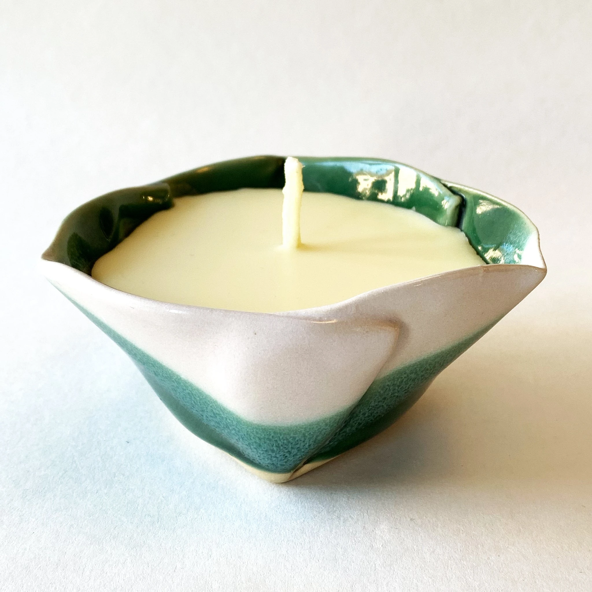 Reclaimed Beeswax Candles | Hilborn Pottey
