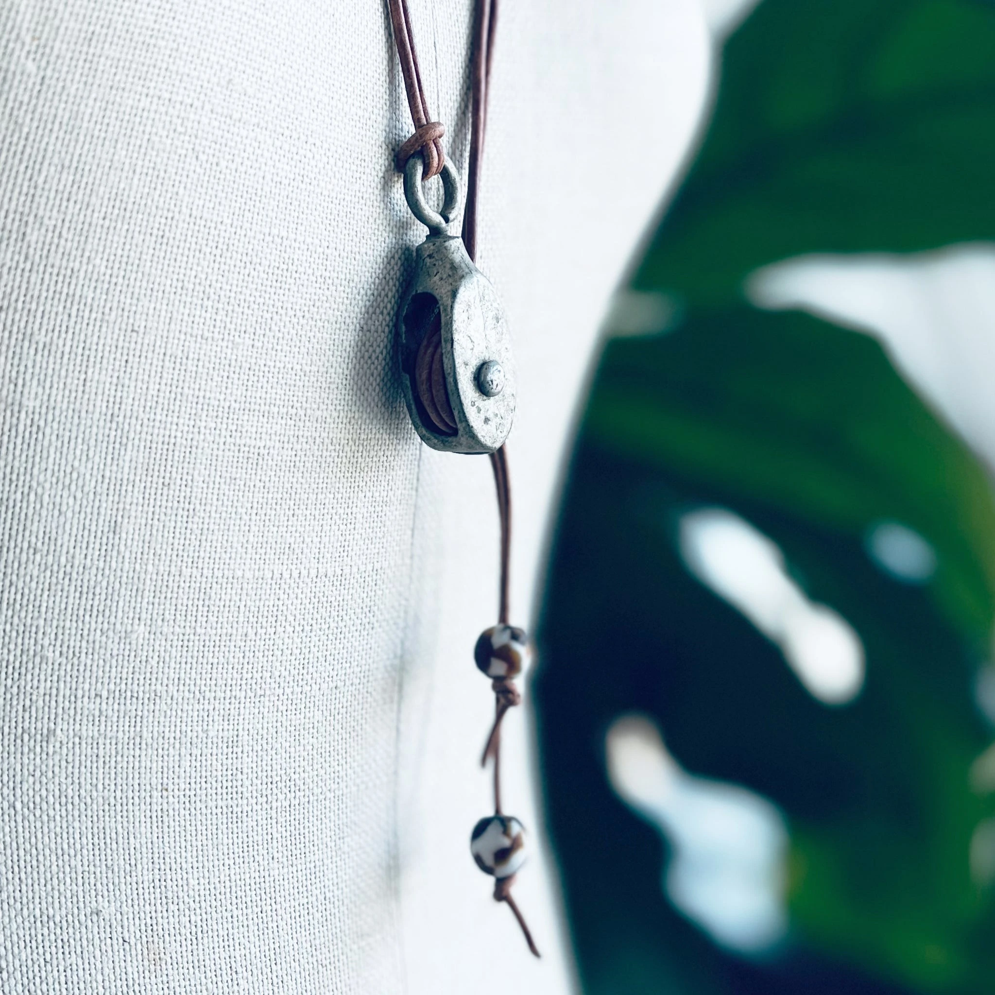 Vintage Pulley Necklace | Tan