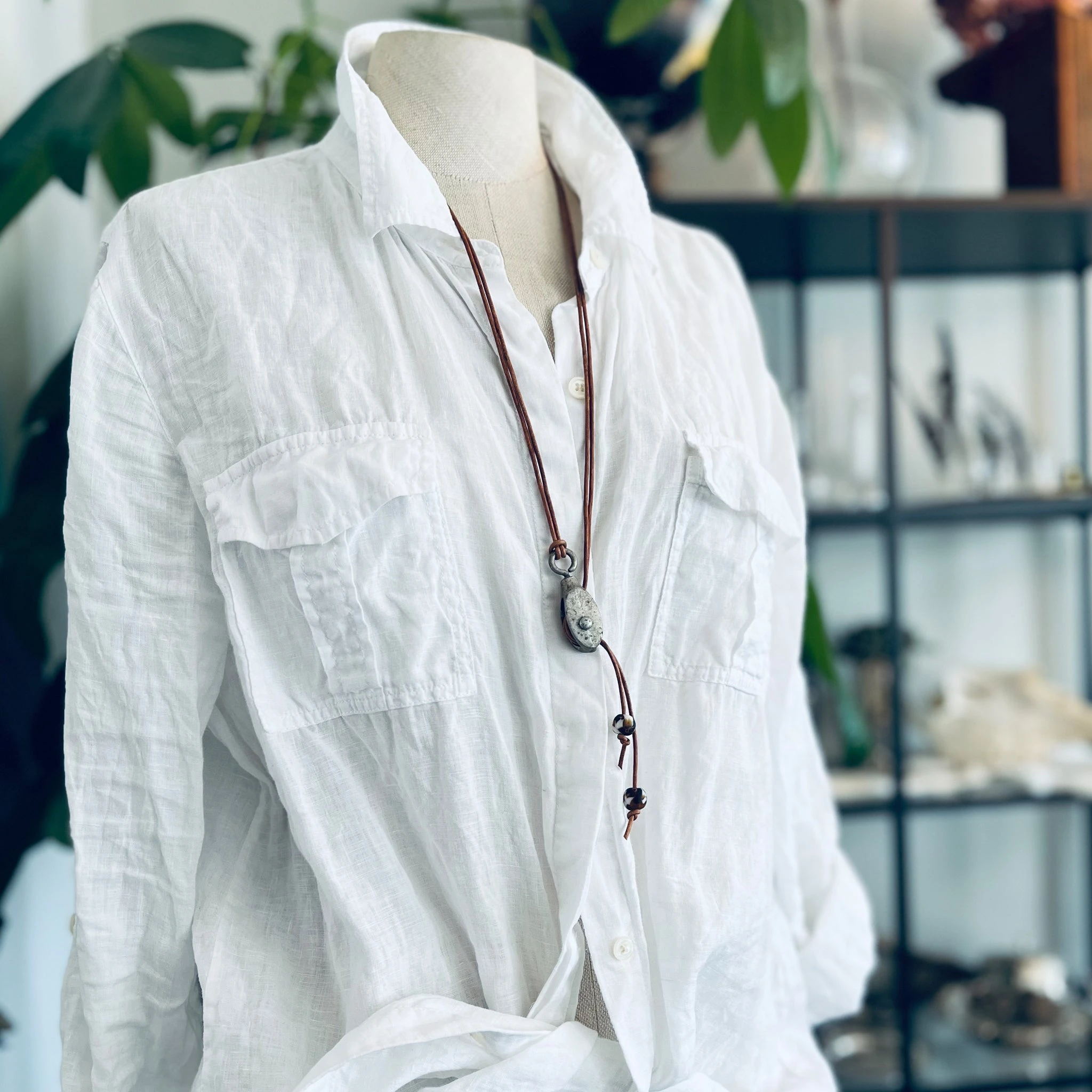 Vintage Pulley Necklace | Tan